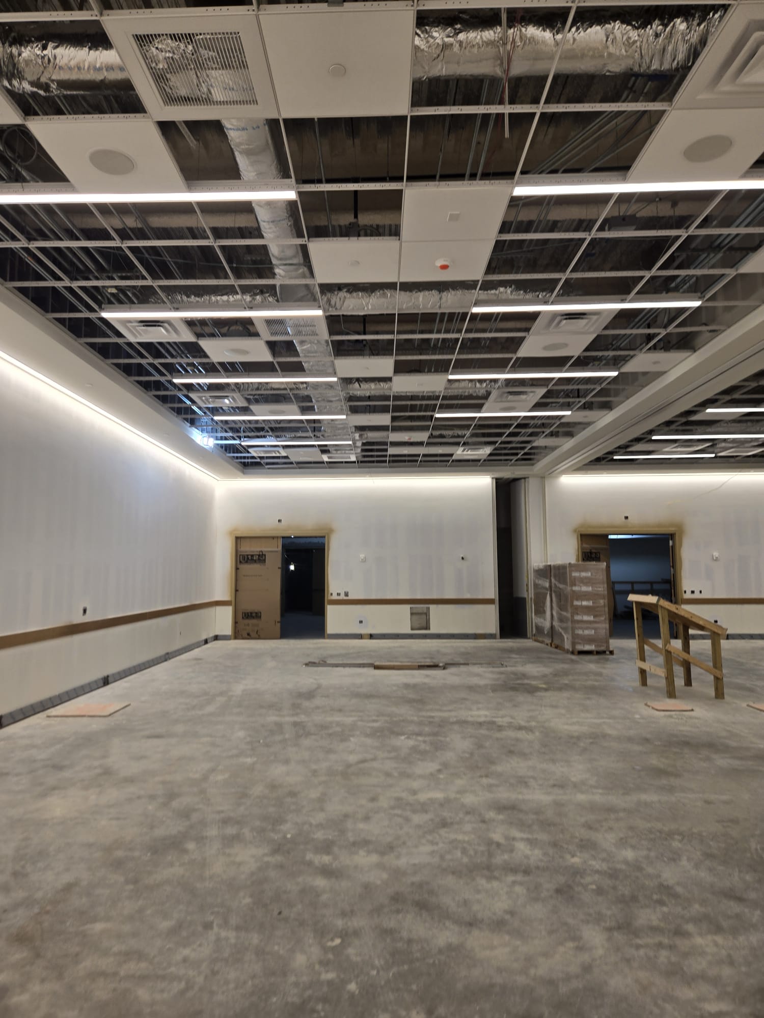 Large commercial space drywall and ceiling